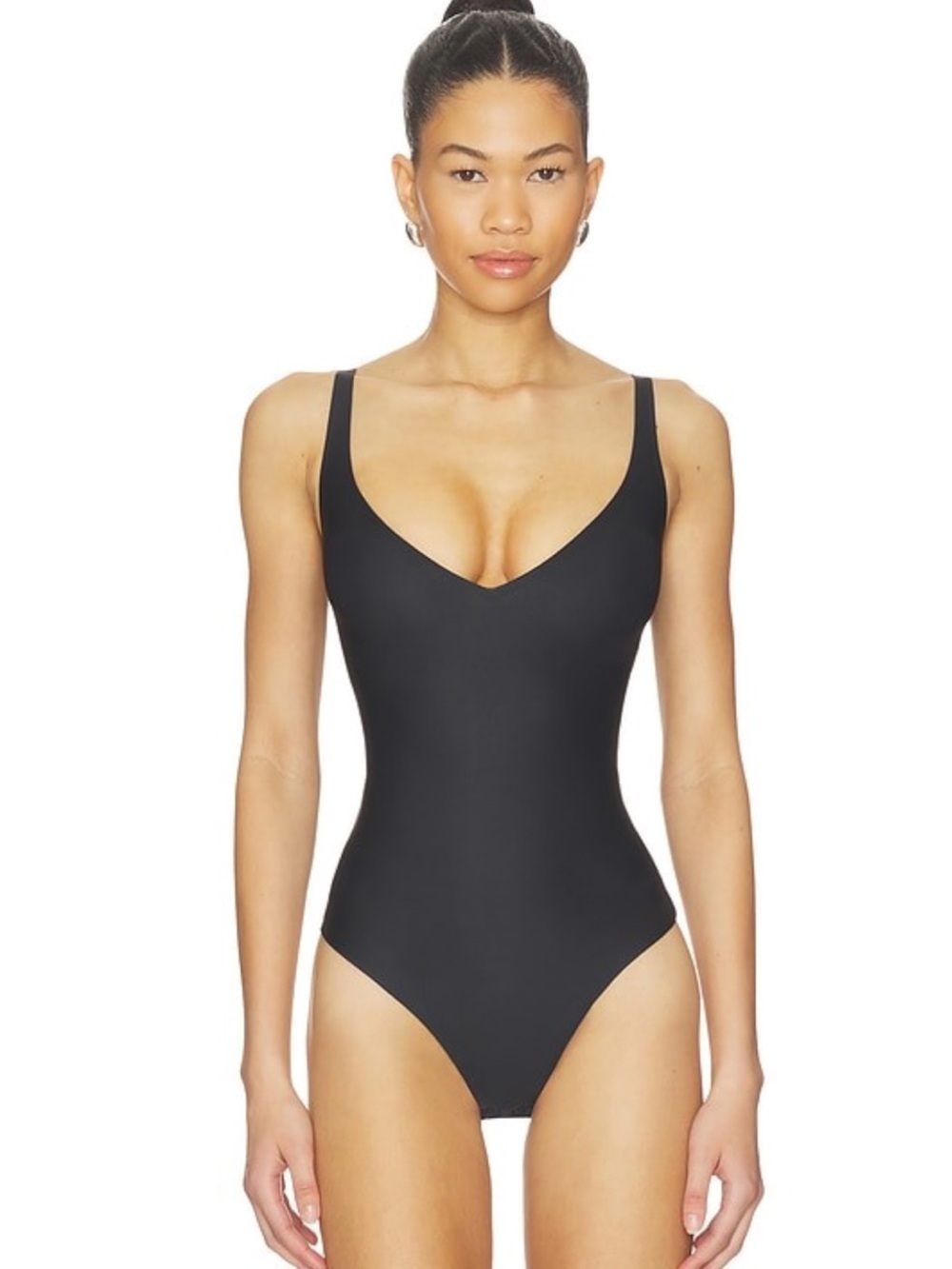 SKIMS Body Core Sculpt Plunge Thong Bodysuit in Black. - Size XL